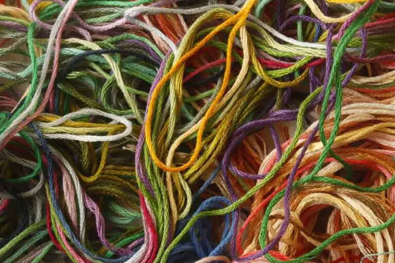 Why Would Anyone Use Acrylic Yarn When Knitting? (Pros And Cons)